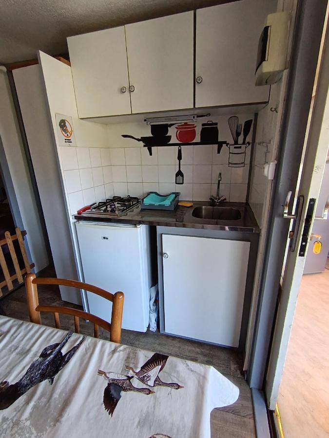 Camping pour 5 personnes, avec Jacuzzi ainsi que Terrasse et Piscine