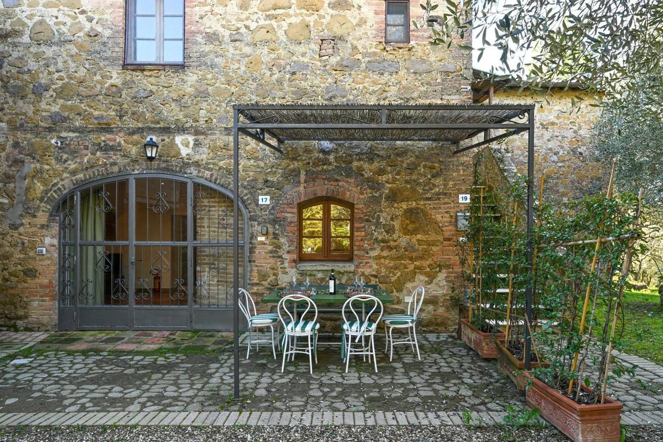 Ganze Wohnung, Apartment 'La Banditina' mit privater Terrasse, Wlan und Klimaanlage in Siena, Siena Provinz