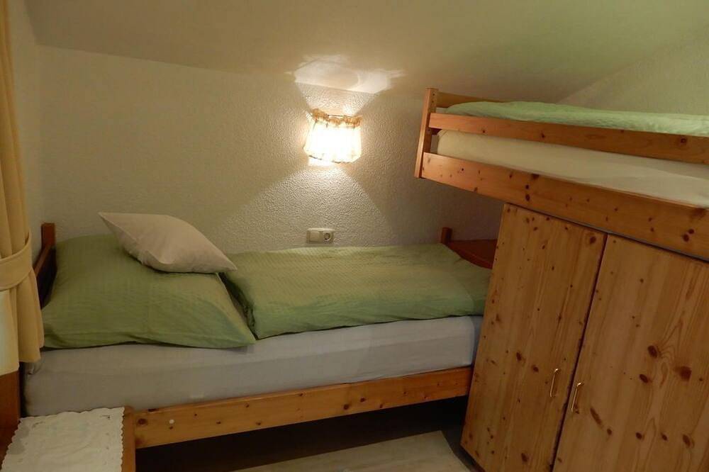 Ganze Wohnung, Appartement 2 - Haus Ellmaier in Kramsach, Kitzbüheler Alpen