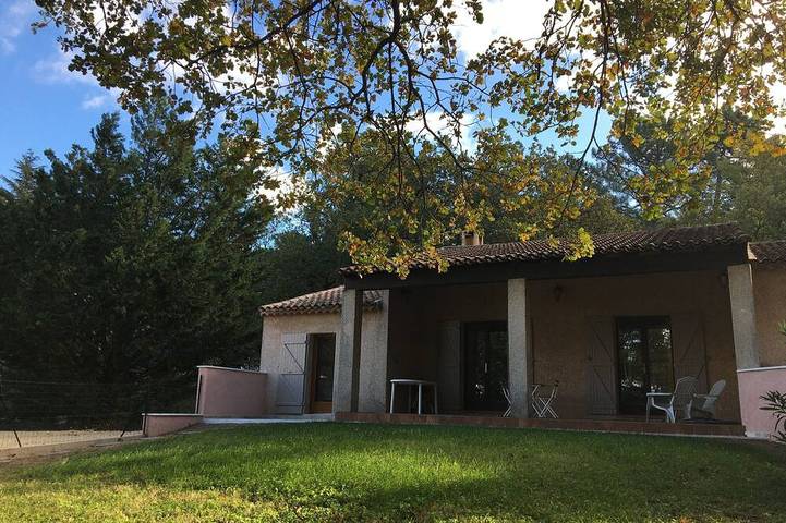 Maison de vacances pour 4 personnes, avec terrasse et jardin