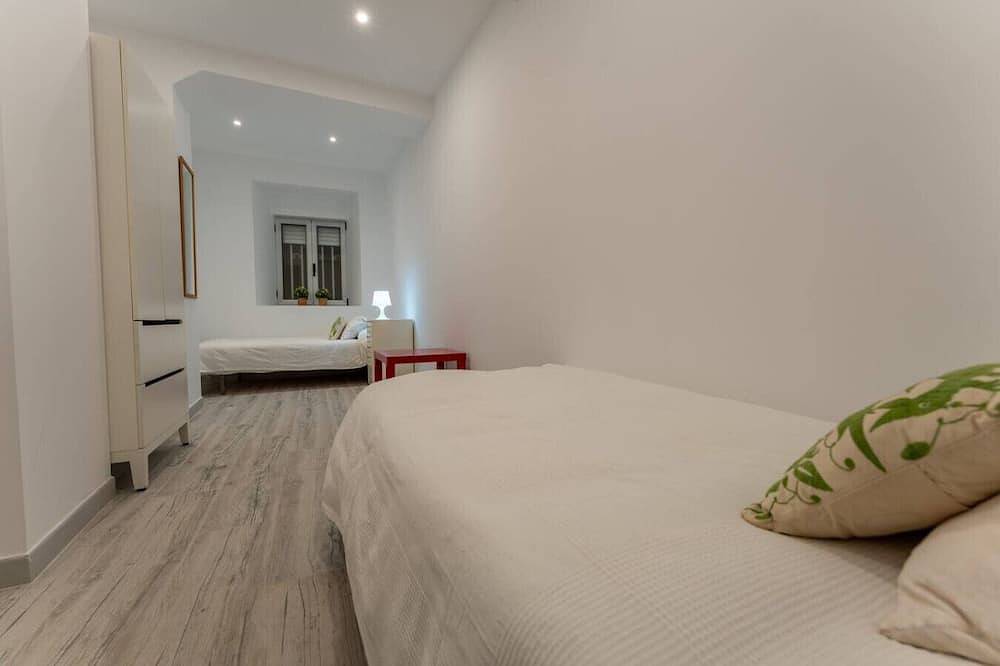 Apartamento entero, Céntrico, amplio y lleno de luz in Santander, Costa de Cantabria