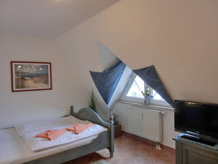 Apartamento entero, Schöne 1-Zimmer-Ferienwohnung mit ca.25 m² Wohnfläche für 2 Pers. mit WLAN in Graal-Müritz, Rostock y sus alrededores
