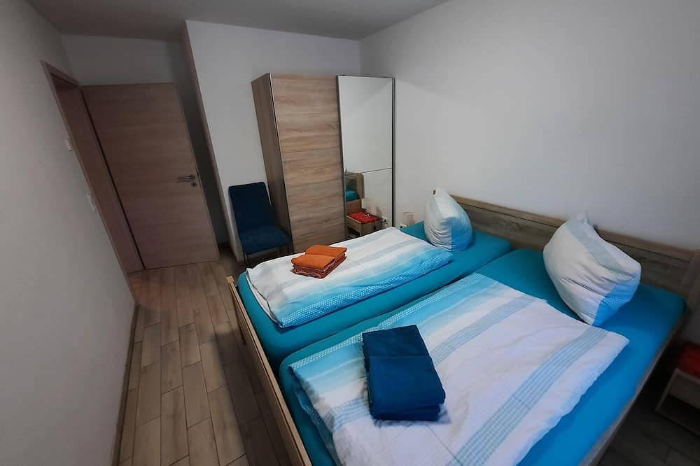 Ganze Wohnung, Ferienwohnung Haus Hempel 1 in Hohendorf (Groß Mohrdorf), Groß Mohrdorf
