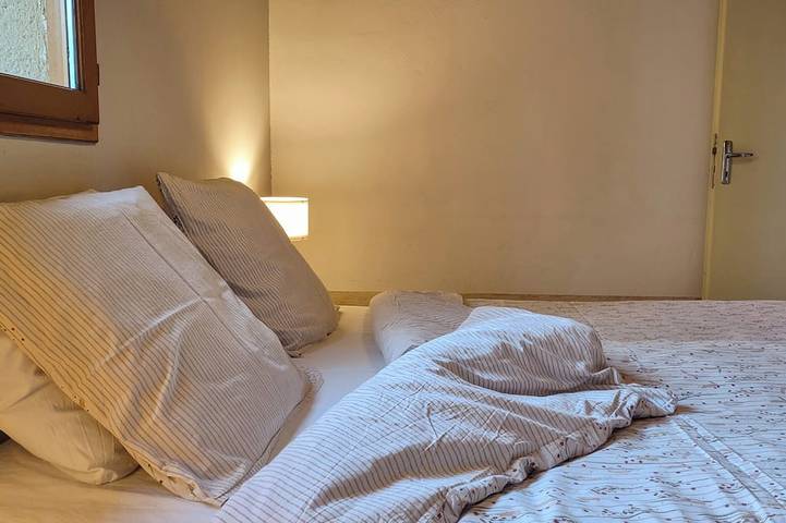 Location de vacances pour 5 personnes, avec piscine ainsi que terrasse et jardin à Paulhiac - 4