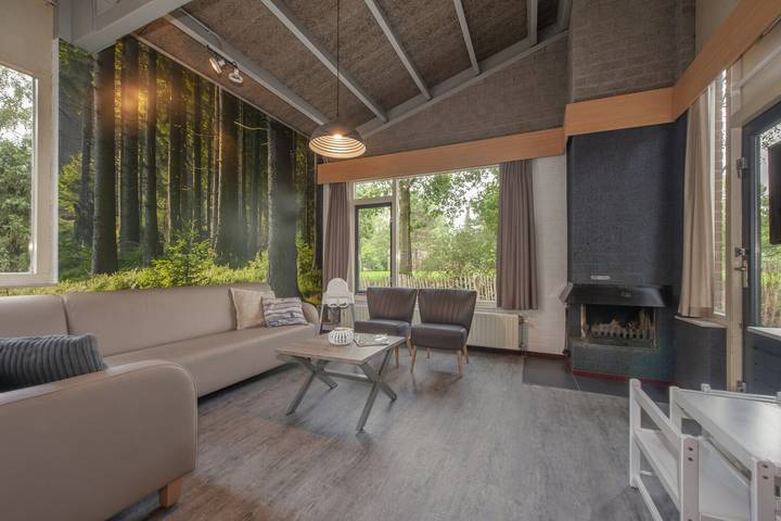 Bungalow para 6 personas, con jardín además de piscina y terraza - 1