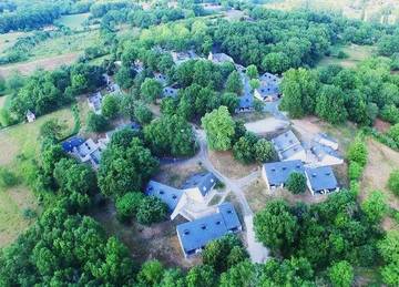 Gîte pour 6 Personnes dans Collonges-la-Rouge, Région de Brive-la-Gaillarde, Photo 2