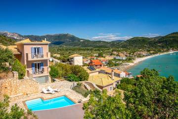 Vacation Rental for 8 Guests in Greece, Picture 1