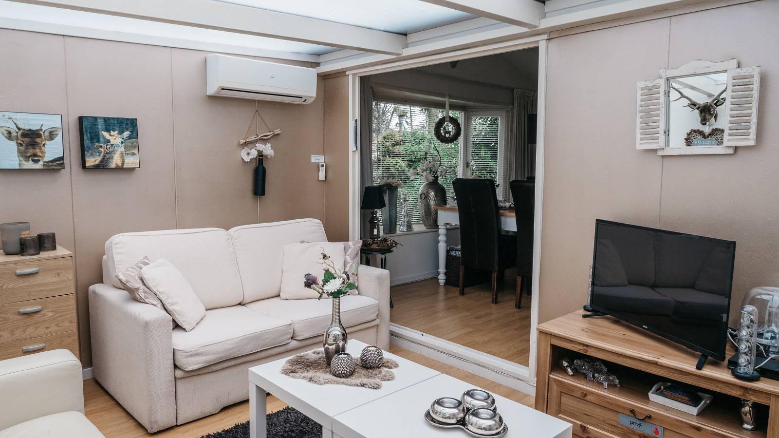 Beautifully situated 2 person chalet on the Veluwe near Putten in Putten, Veluwe