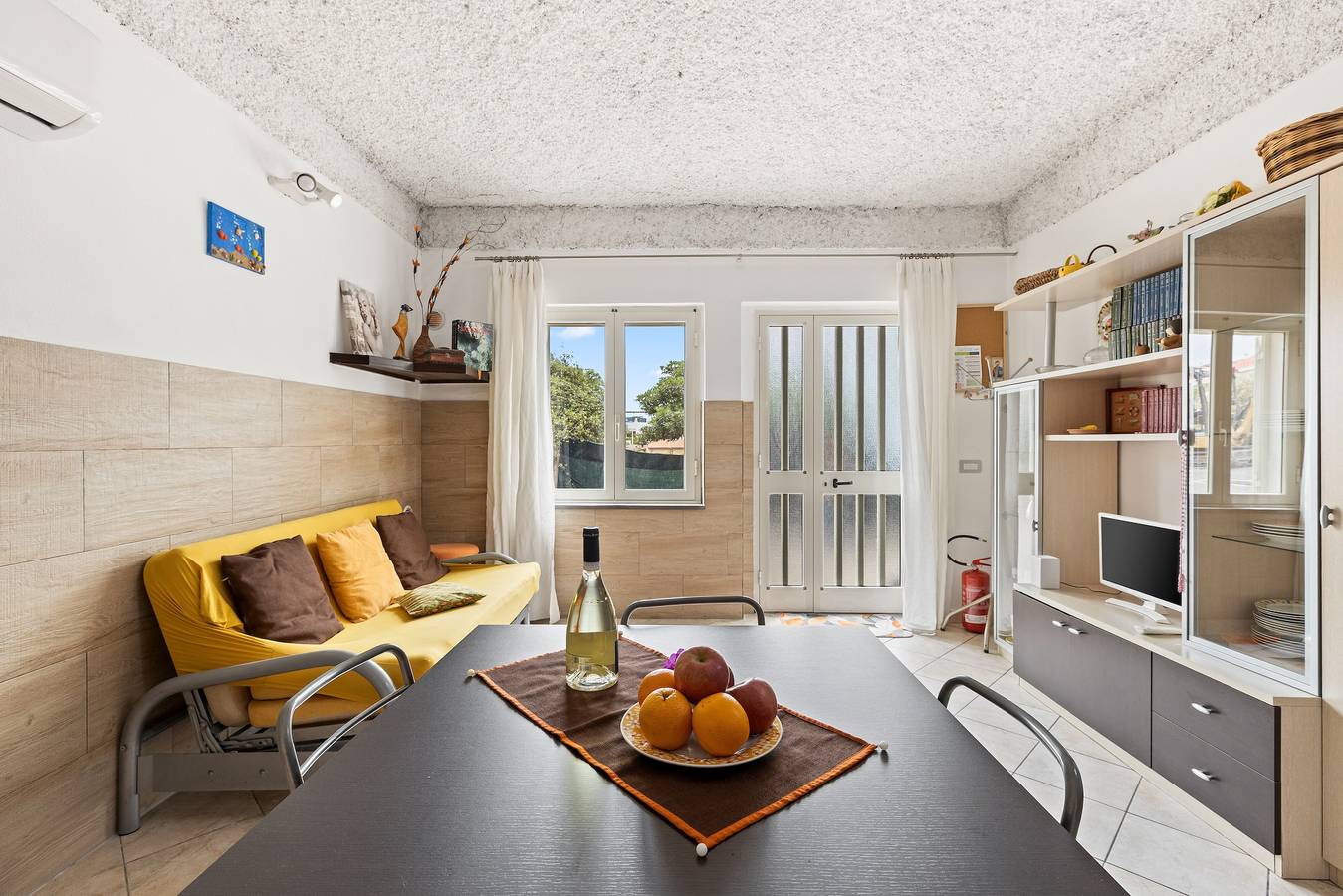 Ganze Wohnung, Ferienwohnung 'Gradinata Sul Mare' mit Wi-Fi und Klimaanlage in Porto Alabe, Tresnuraghes