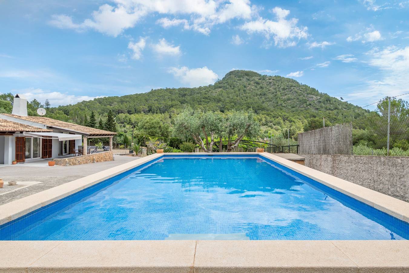 Casita de campo 'Son Bessó' con piscina privada, Wi-Fi y aire acondicionado in Capdepera, Mallorca Este