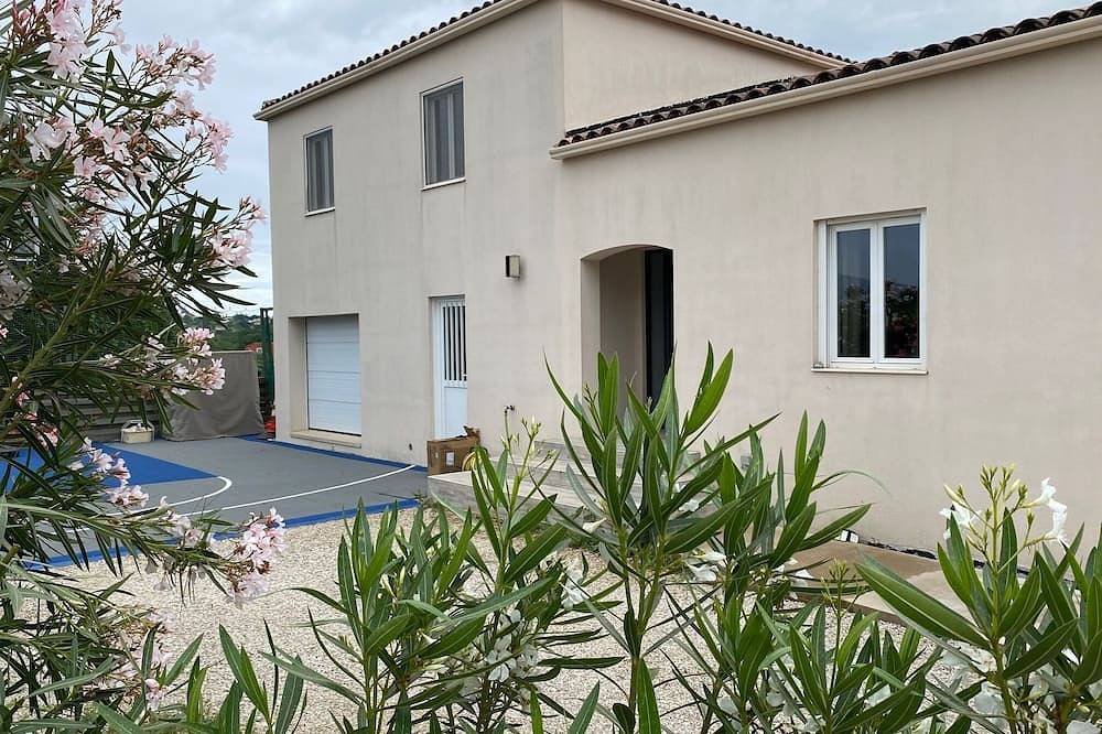 Apartamento entero, Saint-Jeannet, Village in the Préalpes d'Azur, near Nice, Saint-Paul-De-Vence in Saint-Jeannet, Region de Cannes