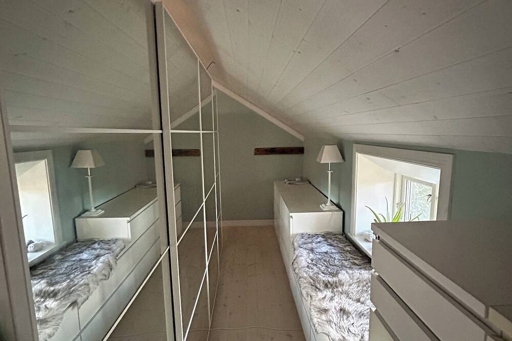 Spacious Farmstead with Two Houses in Charming Dalarna in Leksand, Dalarna