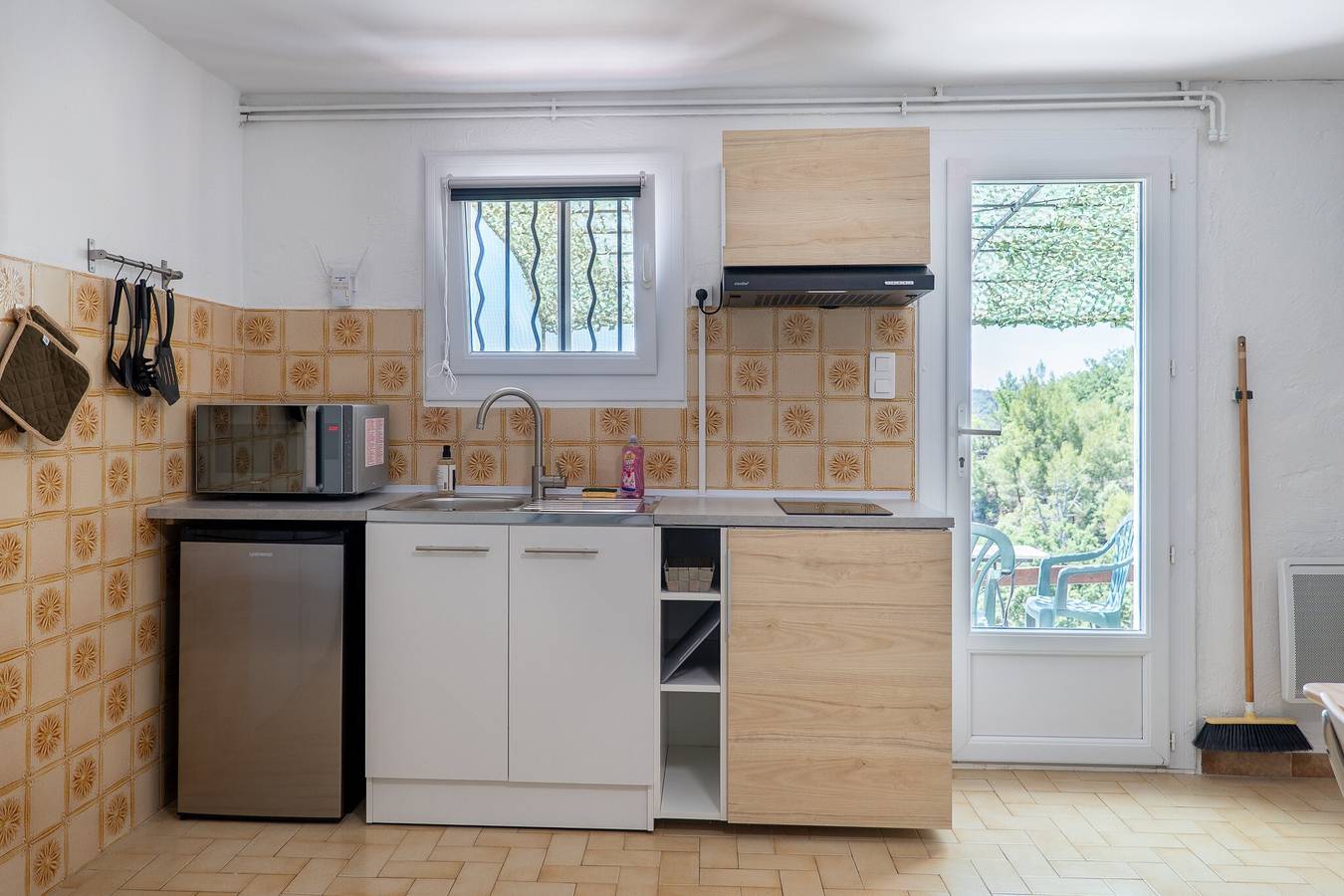 Ganze Wohnung, Le point sublime in Sainte-Croix-du-Verdon – Studio mit Seeblick in Sainte-Croix-du-Verdon, Regionaler Naturpark Verdon