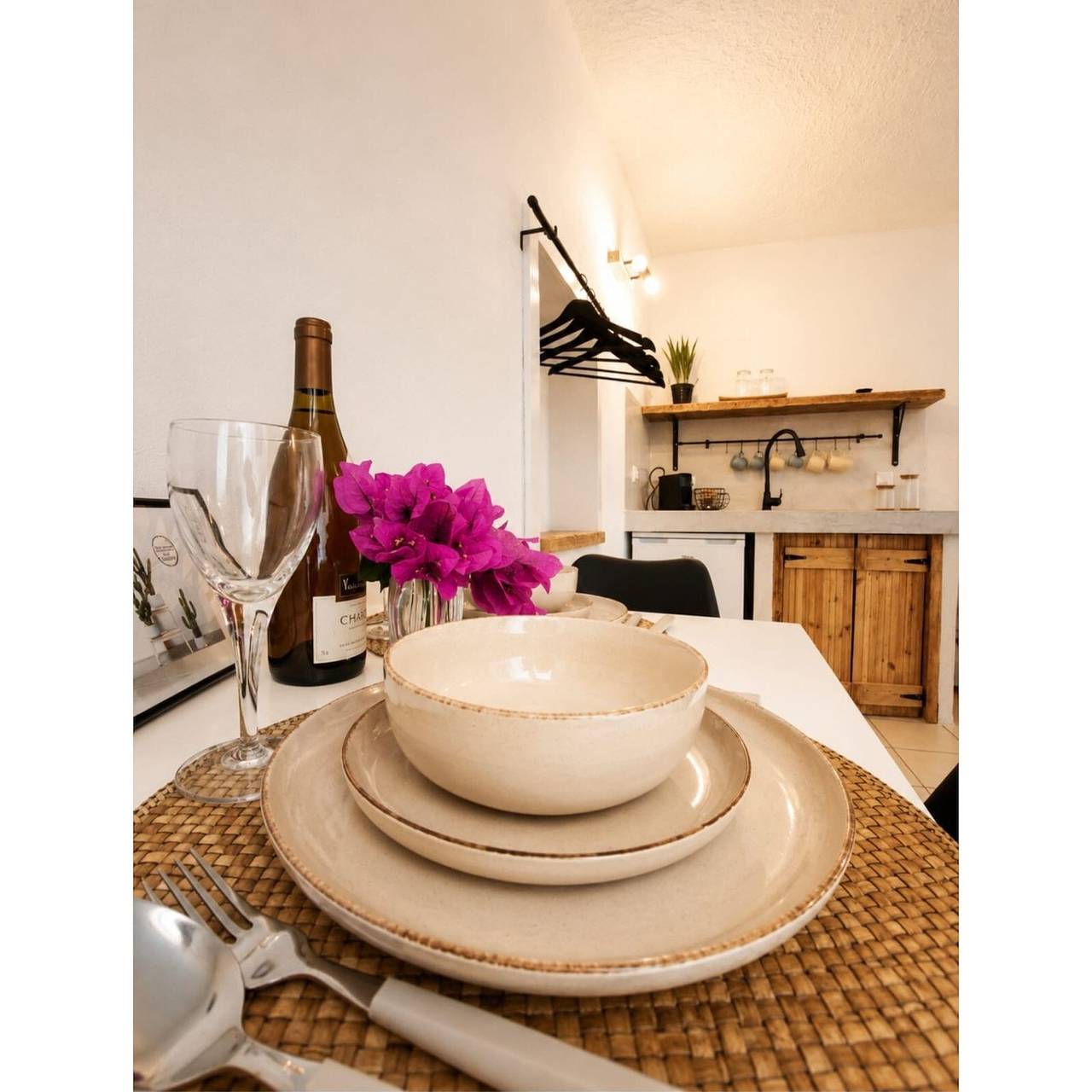 Kleines Haus 'Bougainvillea' mit Wlan und Klimaanlage in Andros