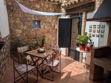 Casa rural para 6 personas, con vistas y terraza en Alt Palància