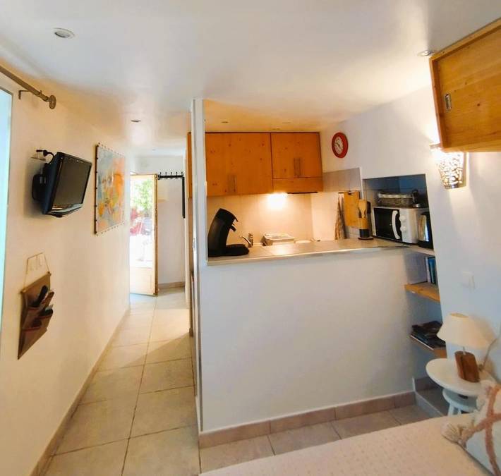 Appartement de vacances pour 2 personnes, avec terrasse ainsi que jardin et vue en Ardèche - 2