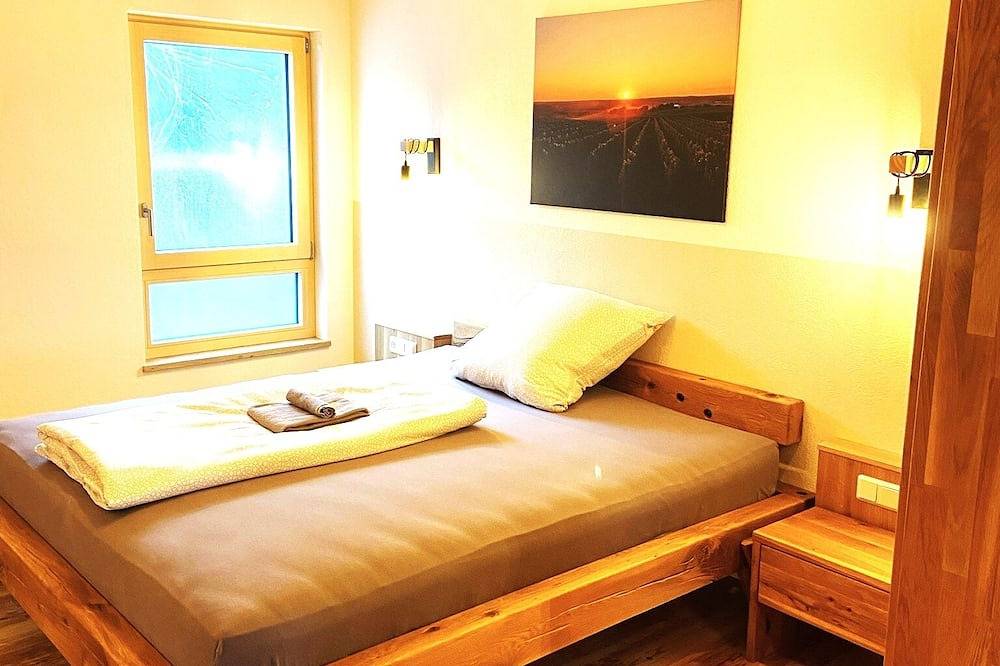 Ganze Wohnung, Main barrierefreier Urlaub im Weinberg in Kitzingen, Fränkisches Weinland