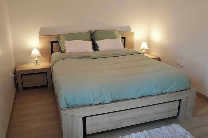 Gîte pour 4 personnes, avec jardin à Perrigny-lès-Dijon - 4