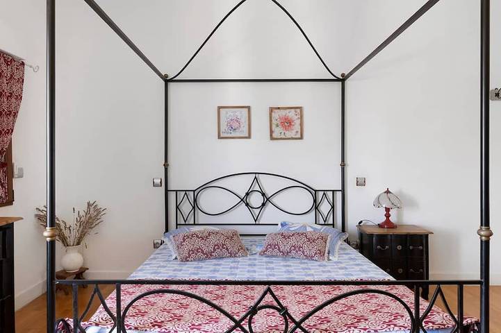Location de vacances pour 2 personnes, avec jardin et piscine à Saint-Cyr-sur-Loire - 4