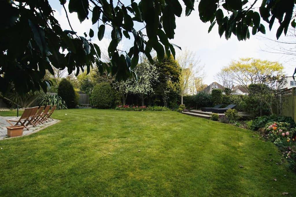 Four-Bedroom House in Frinton on Sea, Frinton and Walton