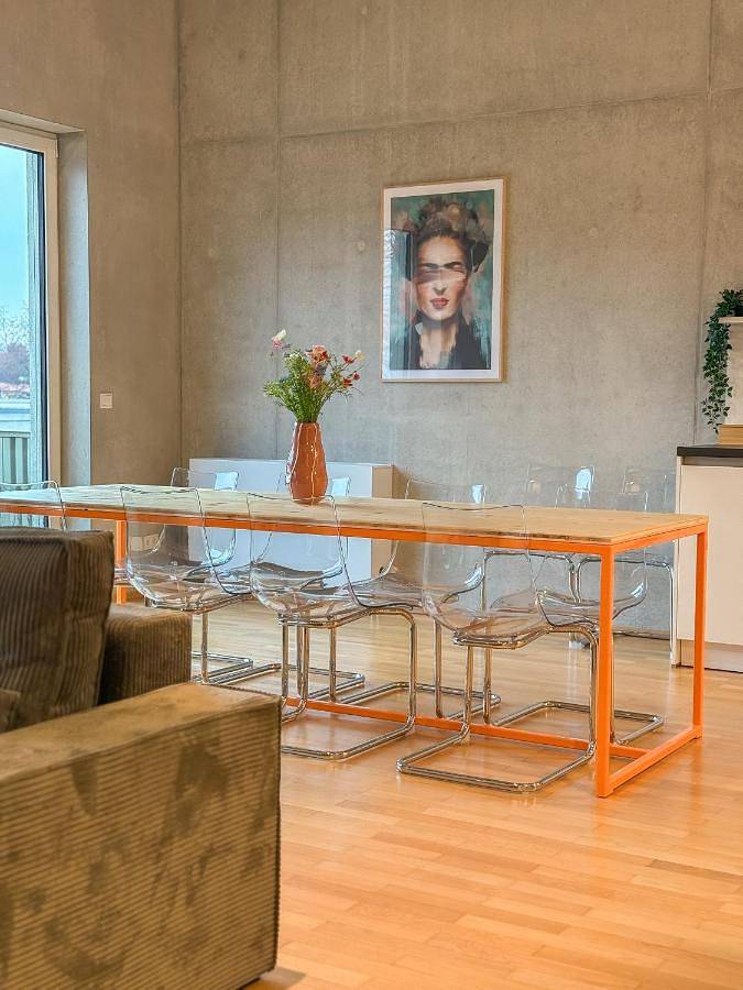 Ferienwohnung für 8 Personen, mit Terrasse und Ausblick in Memmingen