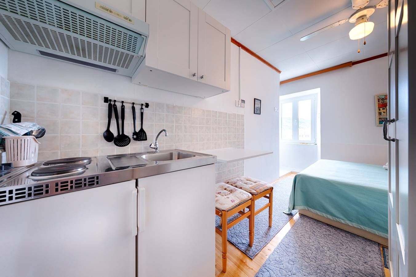Appartamento vacanze a Comisa a partire da 90€ a notte