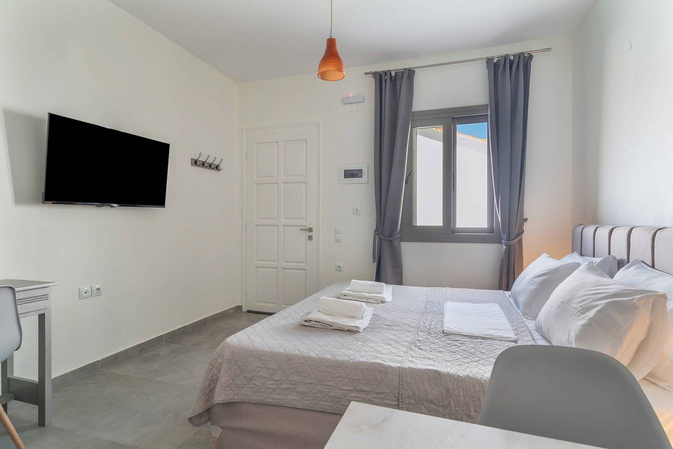 Studio entier, Studio 'King with Sofa Bed 4' avec vue sur les montagnes, Wi-Fi et climatisation in Geni, Grèce