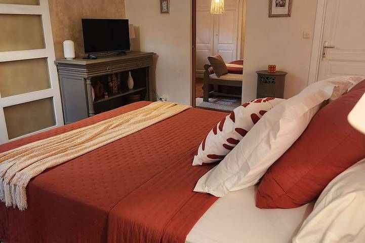 Gîte pour 12 personnes, avec Jardin à Vic-Fezensac - 3