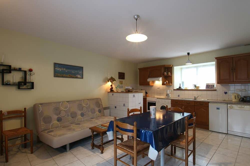 Casa acogedora cerca de la playa con terraza, barbacoa y Wifi. Ideal para familias. in Hauteville-sur-Mer, Coutances y alrededores