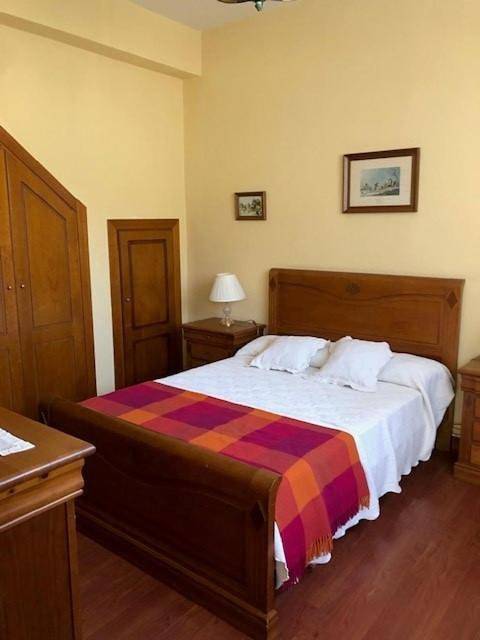 Location de vacances pour 8 personnes, avec balcon ainsi que jardin et vue à Limpias - 4