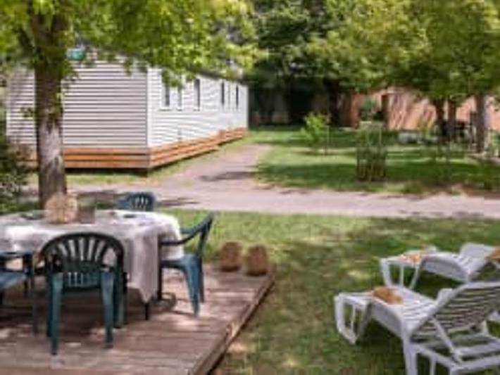 Camping pour 4 personnes, avec bassin pour enfant, animaux acceptés à Millau - 3