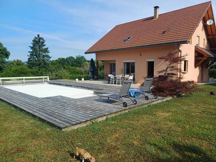 Location de vacances pour 8 personnes, avec piscine ainsi que jardin et vue à Chainaz-les-Frasses - 2