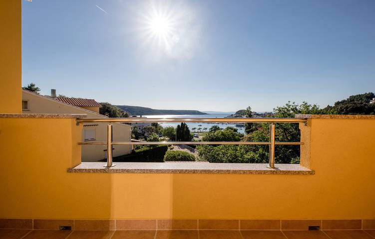 Ferienwohnung für 6 Personen, mit Meerblick und Balkon/Terrasse auf Rab - 3