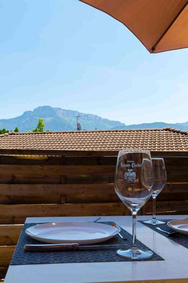 Appartement entier, Cabana & Studio Alpin Annecy - Terrasse Parking in Argonay, Région d'Annecy