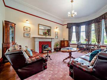 Holiday Rental for 17 People in Kirn, Dunoon, Photo 3