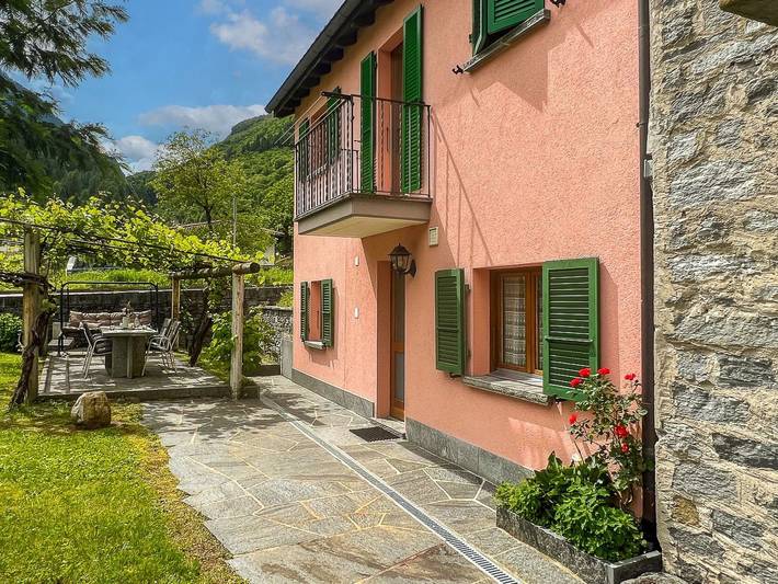 Ganze Wohnung, Casa Delia in Cevio, Tessiner Alpen
