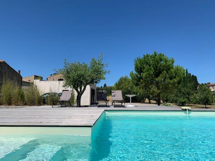 Location de vacances pour 7 personnes, avec Balcon et Terrasse ainsi que Jardin et Bassin pour enfant à Pennautier