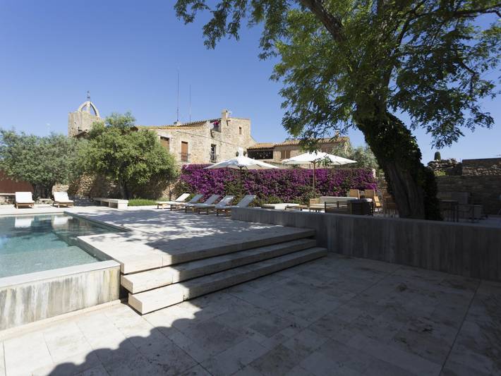 Casa rural para 8 personas, con Jardín en Corçà - 2