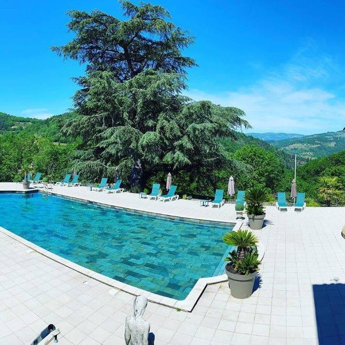 Location de vacances pour 3 personnes, avec sauna et vue ainsi que piscine et jardin, animaux acceptés à Lamastre - 3