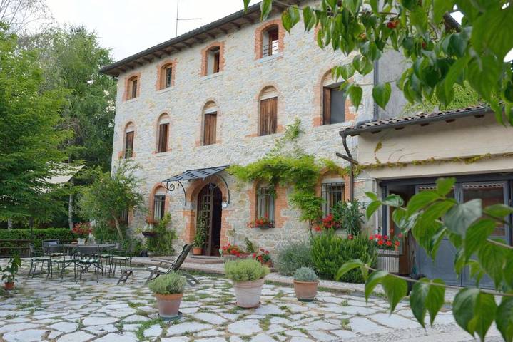 Bed and breakfast per 4 persone, con giardino, con animali domestici - 1