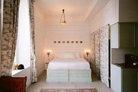 Gîte pour 2 personnes, avec vue et jardin à Saint-Lubin-des-Joncherets - 2