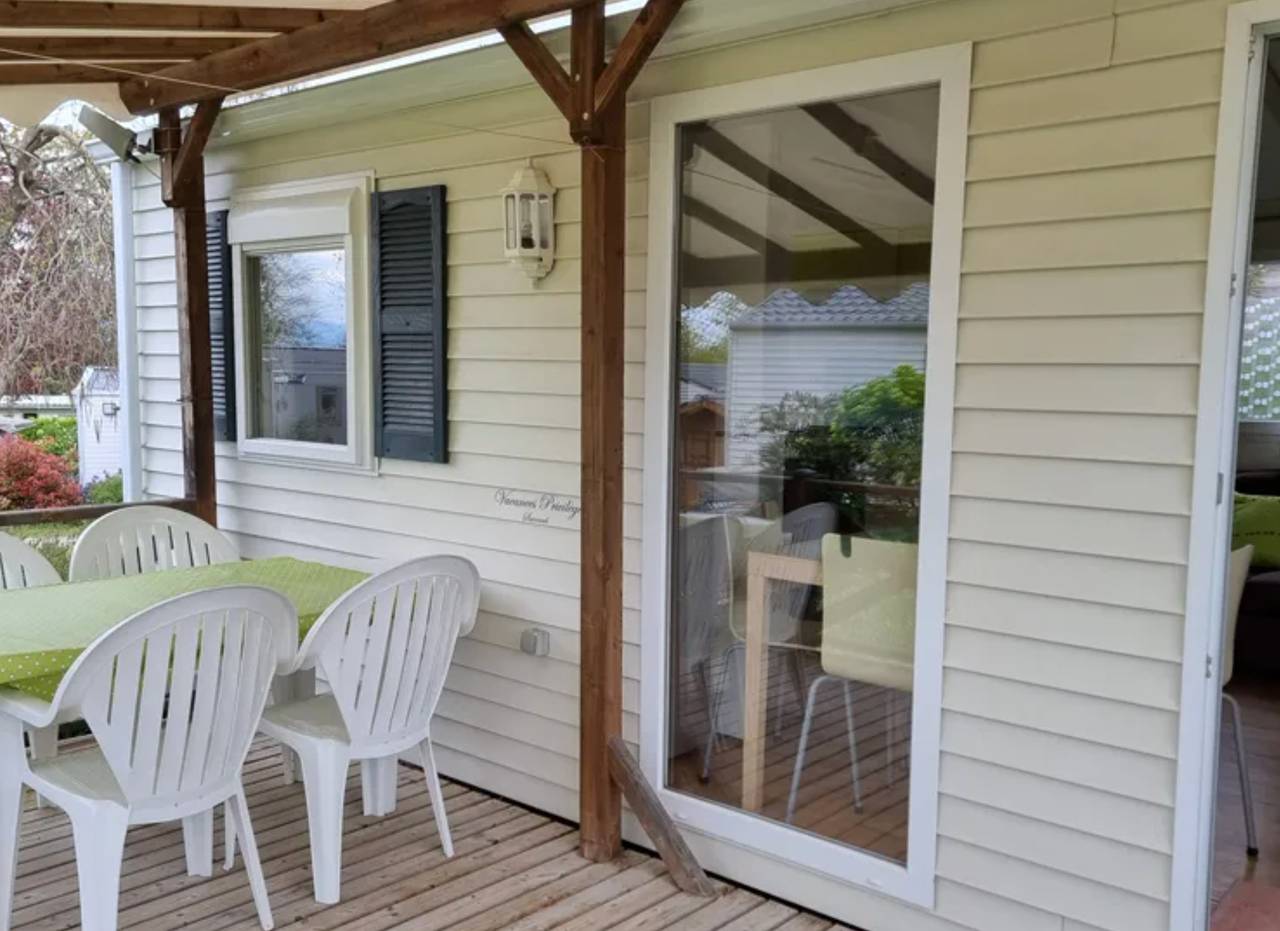 Mobil-home '2 Habitaciones' con Jardín Privado in Sciez, Thonon-les-Bains region