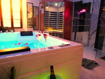 Gîte pour 2 personnes, avec jacuzzi et sauna à Hermanville-sur-Mer