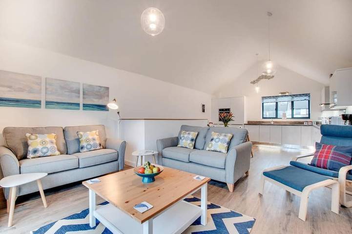 Cottage for 4 people, with garden and hot tub in Westward Ho