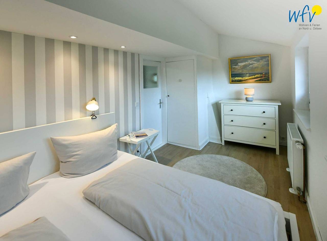 Ganze Wohnung, Haus Lüttje Nest Ferienwohnung 1 auf Langeoog mit Terrasse für 2 Personen in Langeoog