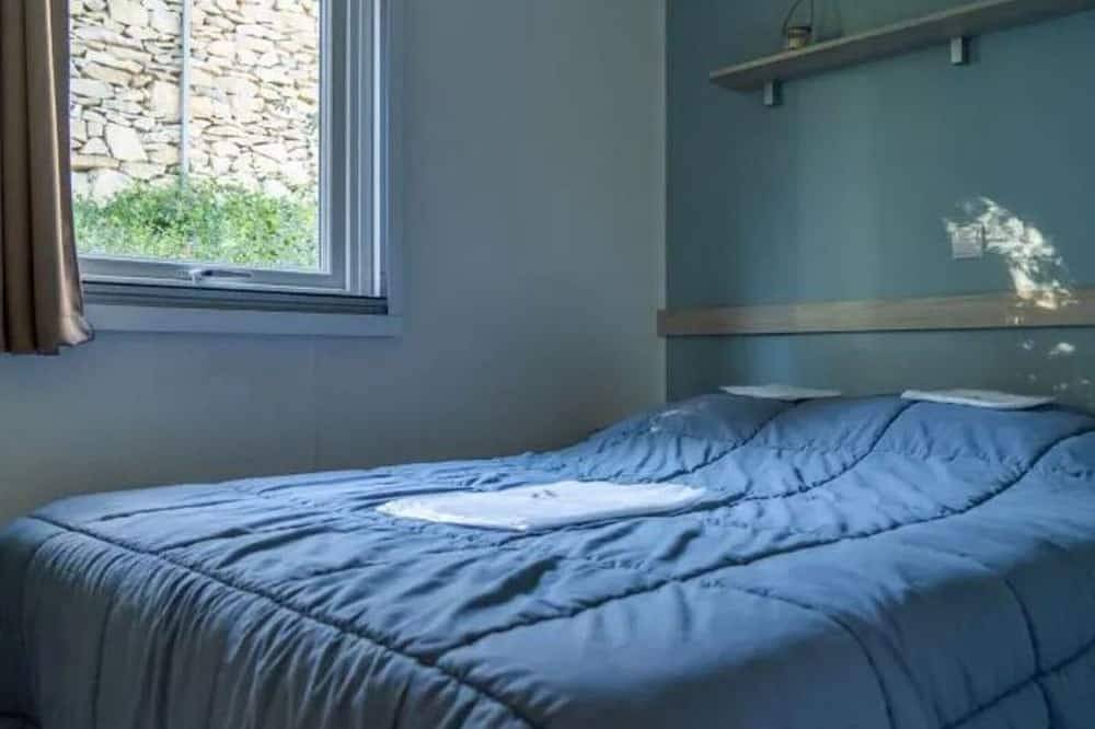 Mobile Home 3 Bedrooms - Private Terrace in Calvisson, Nimes region