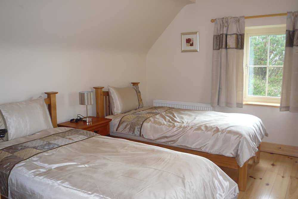 Traditionelles Luxus-Landhaus, in Gehentfernung vom Beach, Ballinskelligs Wifi in County Kerry