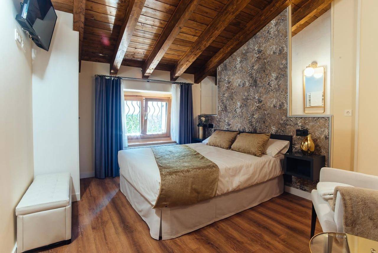 Hotel Rural Pinares de Soria in Molinos de Duero, Provincia de Soria