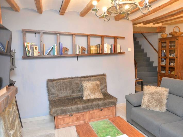 Appartement entier, Cadí - Tríplex para gurupos en La Pobla de Lille in La Pobla de Lillet, Pyrénées catalanes