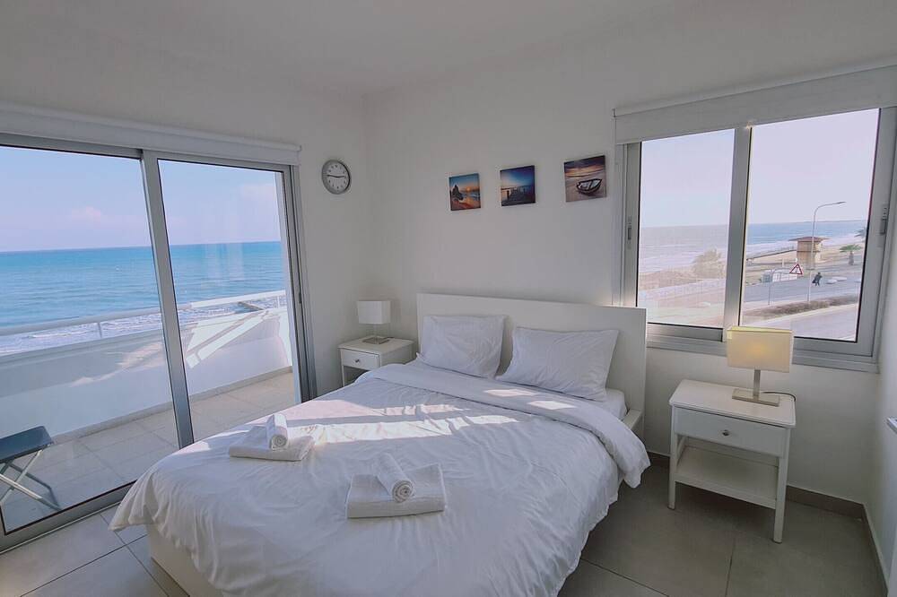 Ganze Wohnung, Stay Beach Wave Apartment in Mackenzie Beach, Larnaca Bezirk